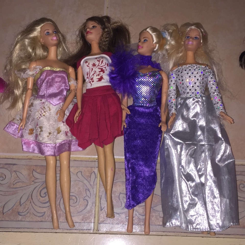 Used Barbie doll bundle - Picture 4 of 7
